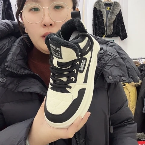 女士37码加绒加厚软底运动板鞋