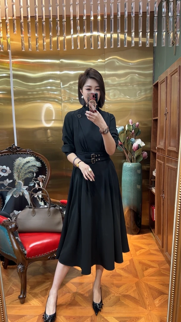 玖园尊享【玖园尊享】春夏新款  收腰显瘦 法式气质款连衣裙  3941