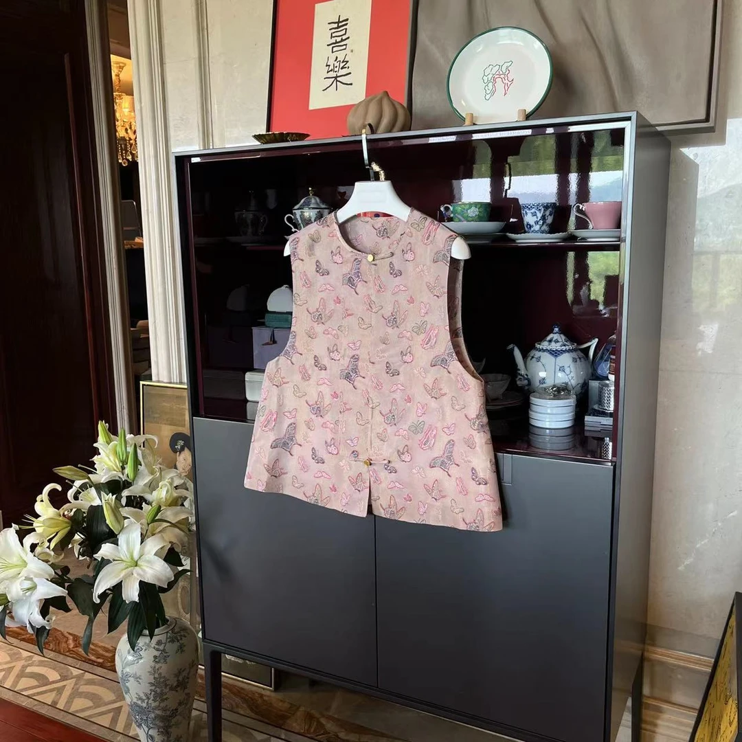 MYL 2024夏季新品桑蚕丝花萝彩蝶纷飞马甲圆领单排扣中式上衣