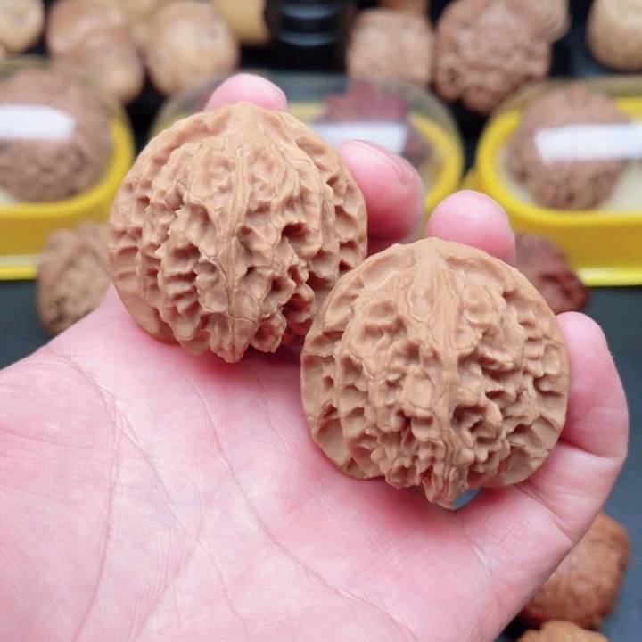 文玩核桃把件三角苹果园41×41×39