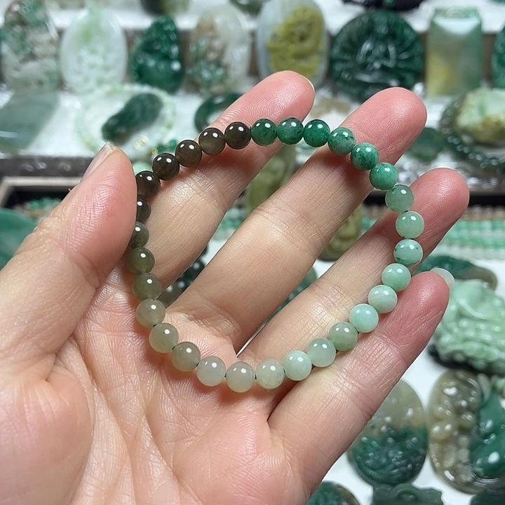 独山玉未镶嵌吊坠