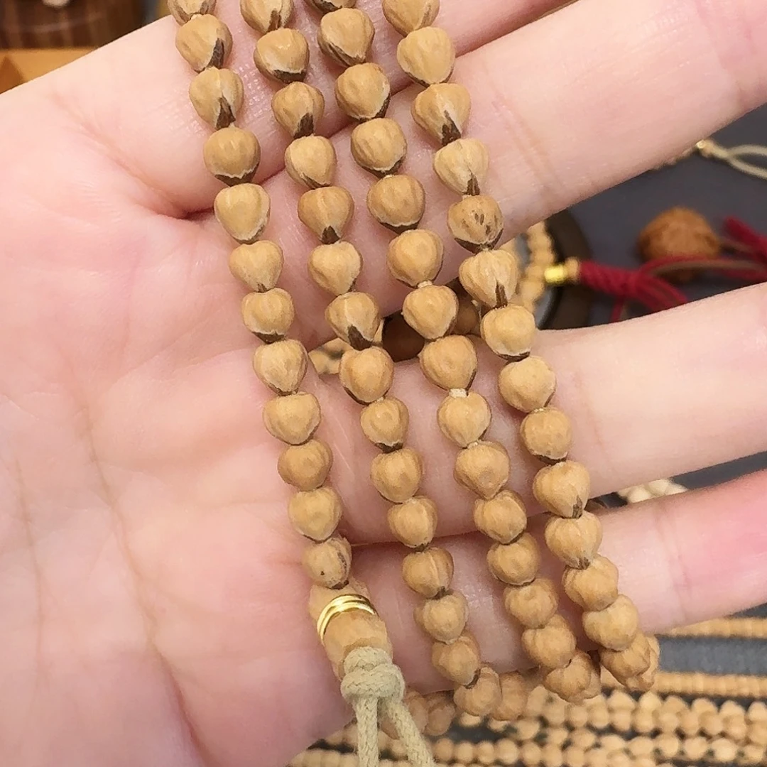 吉***叔柏香籽/百香籽吊坠