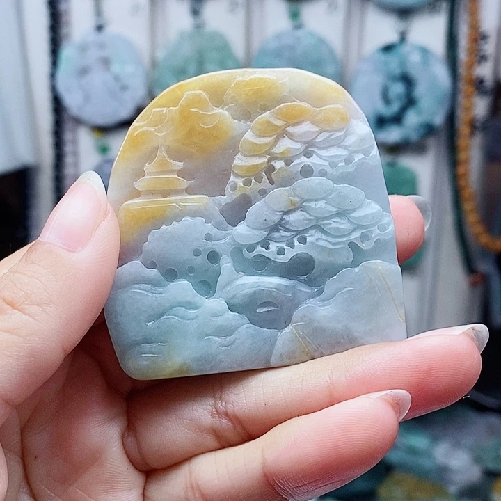 翡翠未镶嵌颈饰翡翠