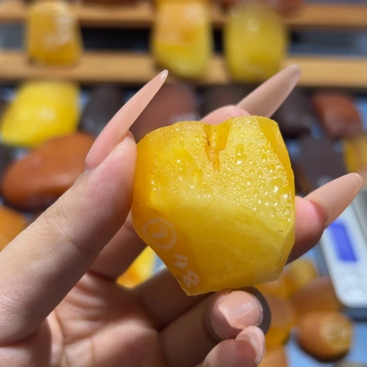 定制琥珀波罗的海琥珀