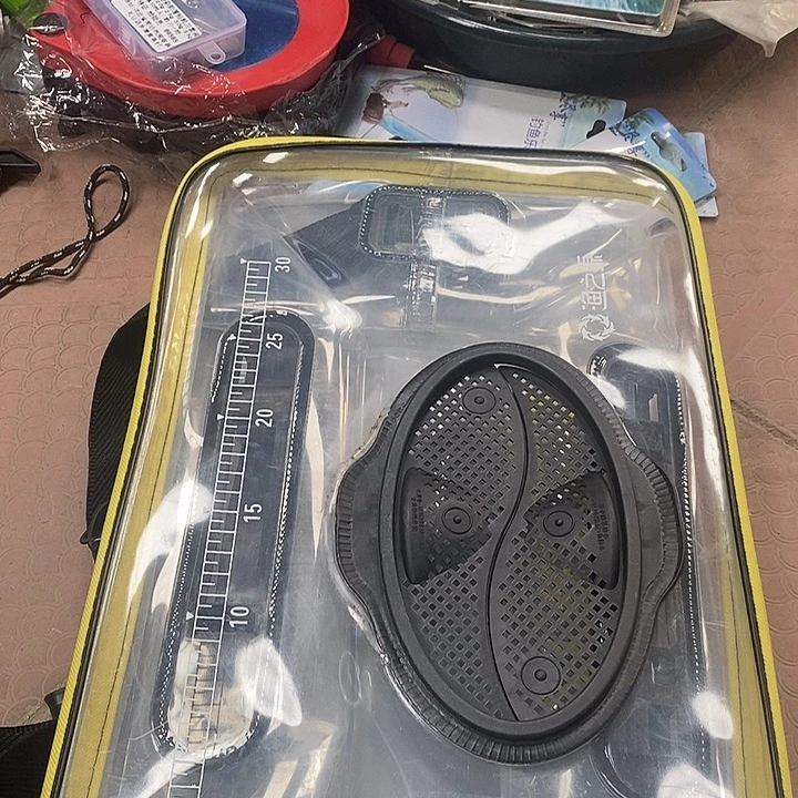 黄色全透明活鱼桶一个，