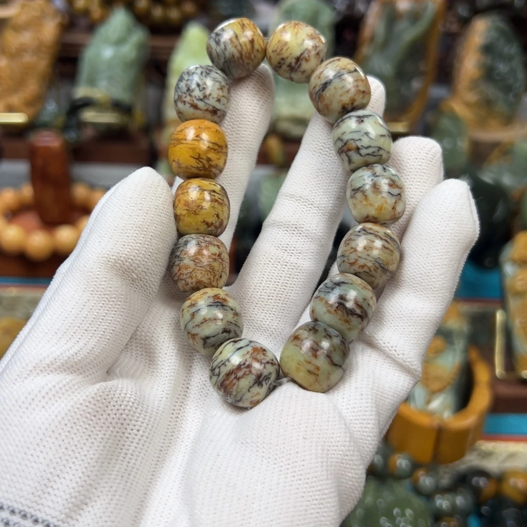 墨***山岫岩河磨玉（透闪石质玉）未镶嵌手串