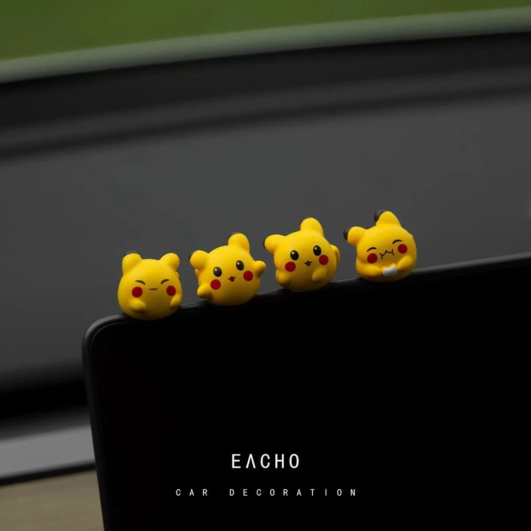 可爱皮卡丘汽车摆件解压工位治愈饰品车载中控台装饰品卡通装饰