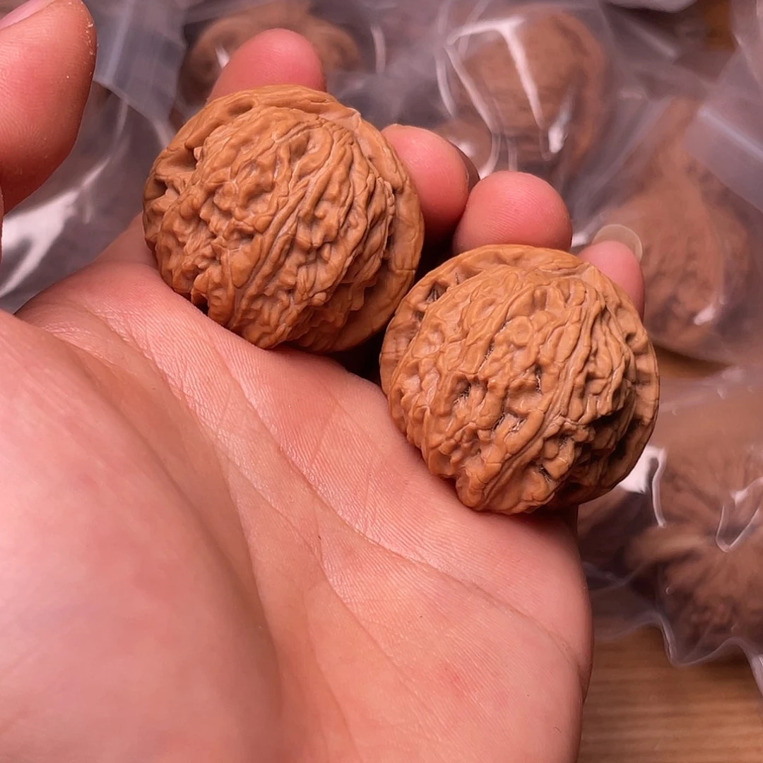 文玩核桃吊坠白狮子37（9）