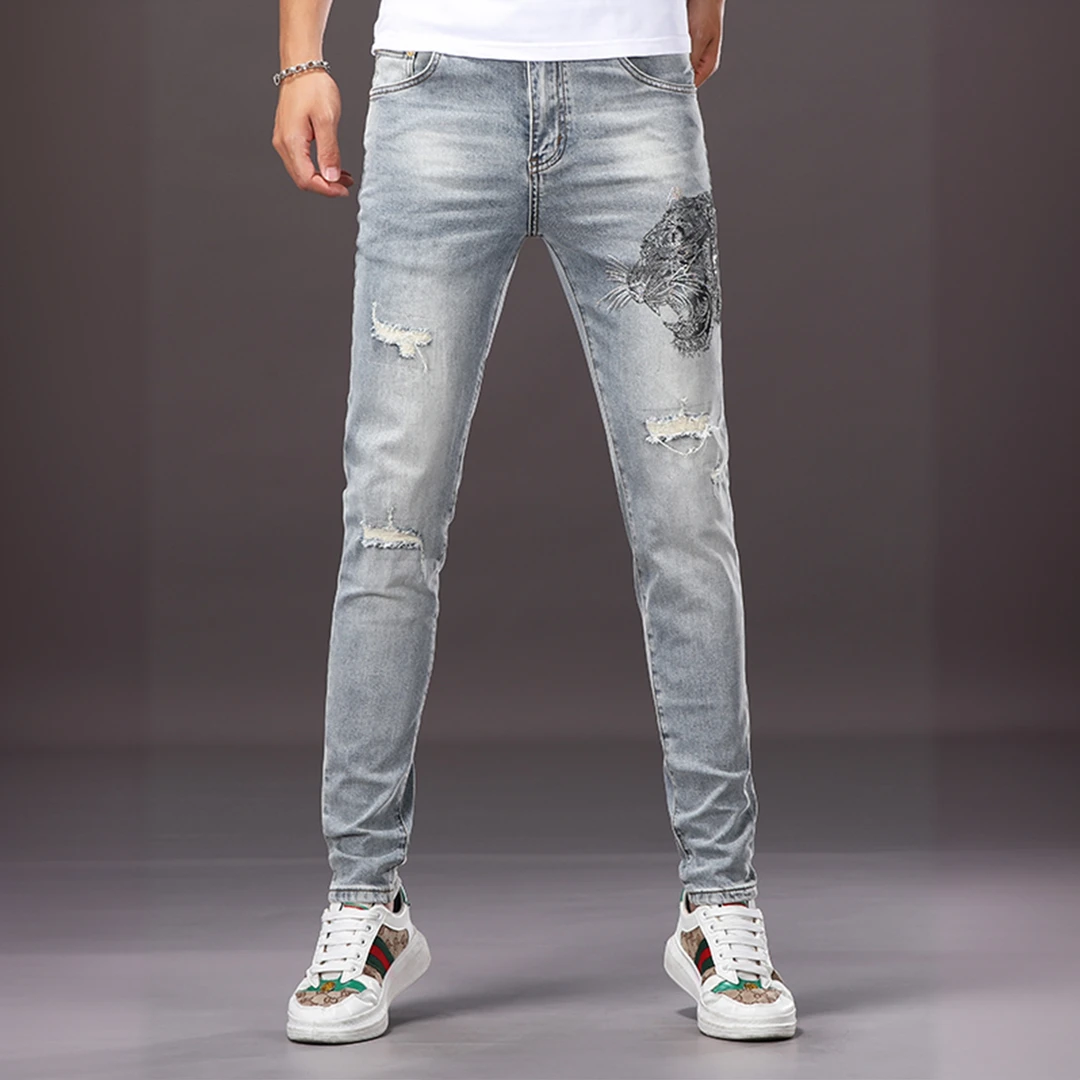 One What意大利高端烫钻破洞牛仔裤男夏季薄款潮牌痞帅修身小脚裤