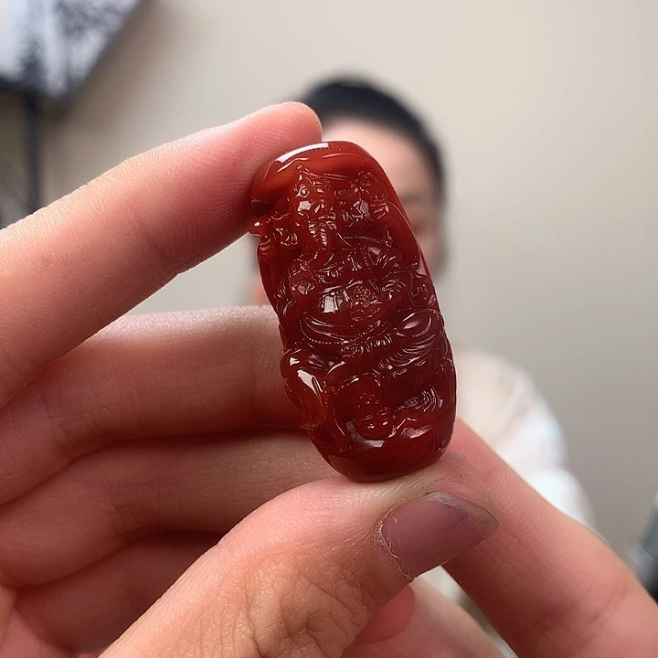 南红玛瑙原矿南红未镶嵌象神