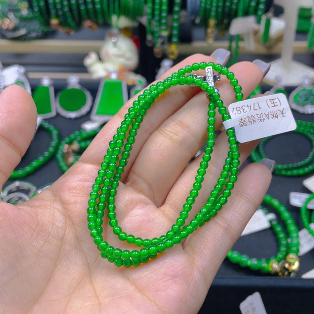 颈饰未镶嵌翡翠正阳绿3