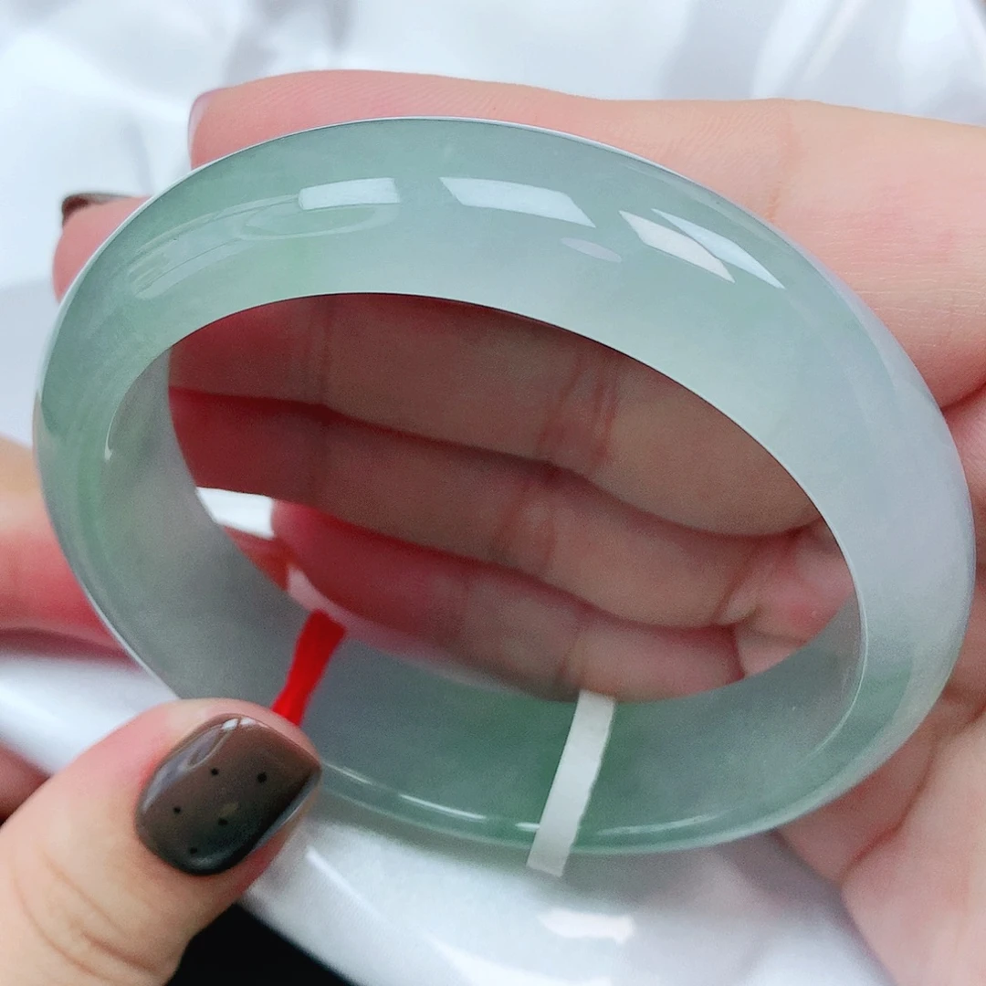 翡翠未镶嵌手镯天然缅甸翡翠A货520