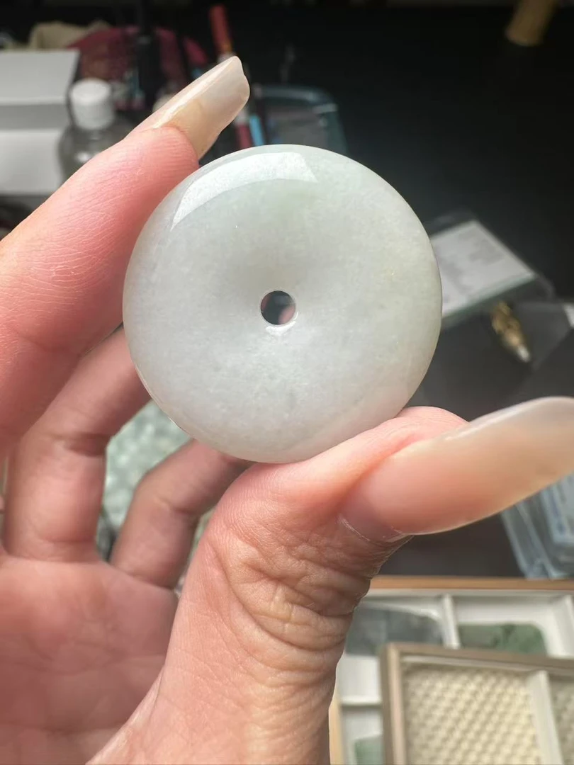 翡翠平安扣