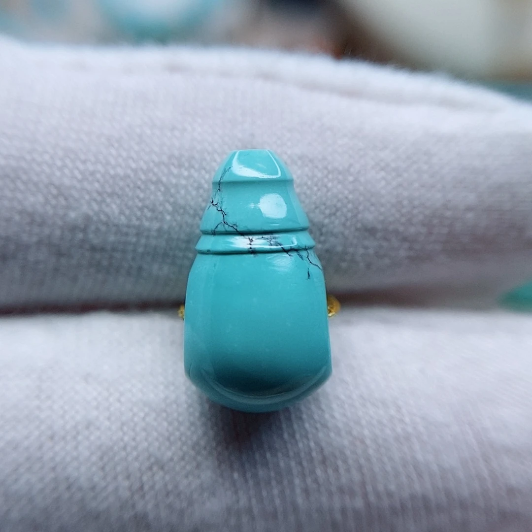 绿松石三通8.5未镶嵌