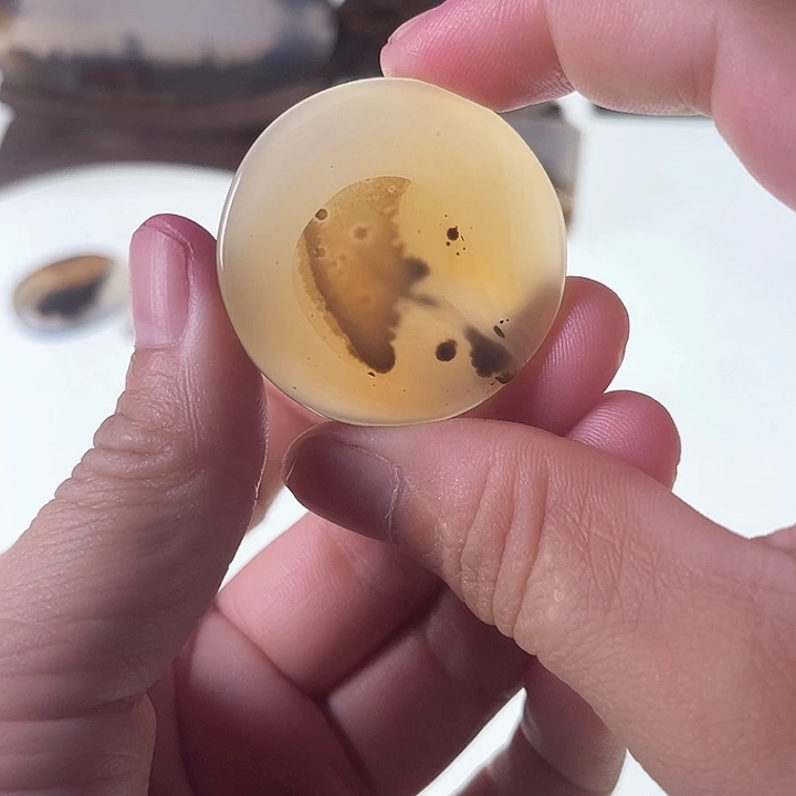 玛瑙/玉髓未镶嵌珠宝半成品