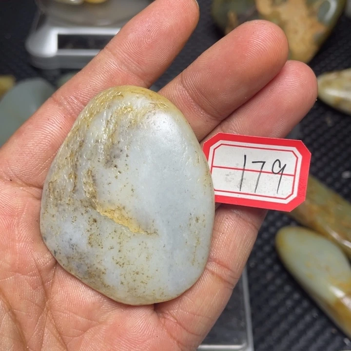 颈饰未镶嵌和田玉179