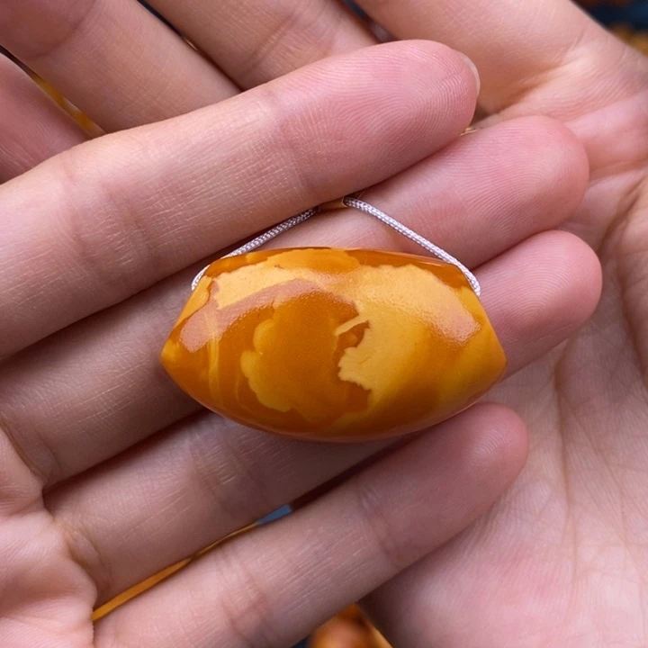 未镶嵌琥珀裸石蜜蜡M