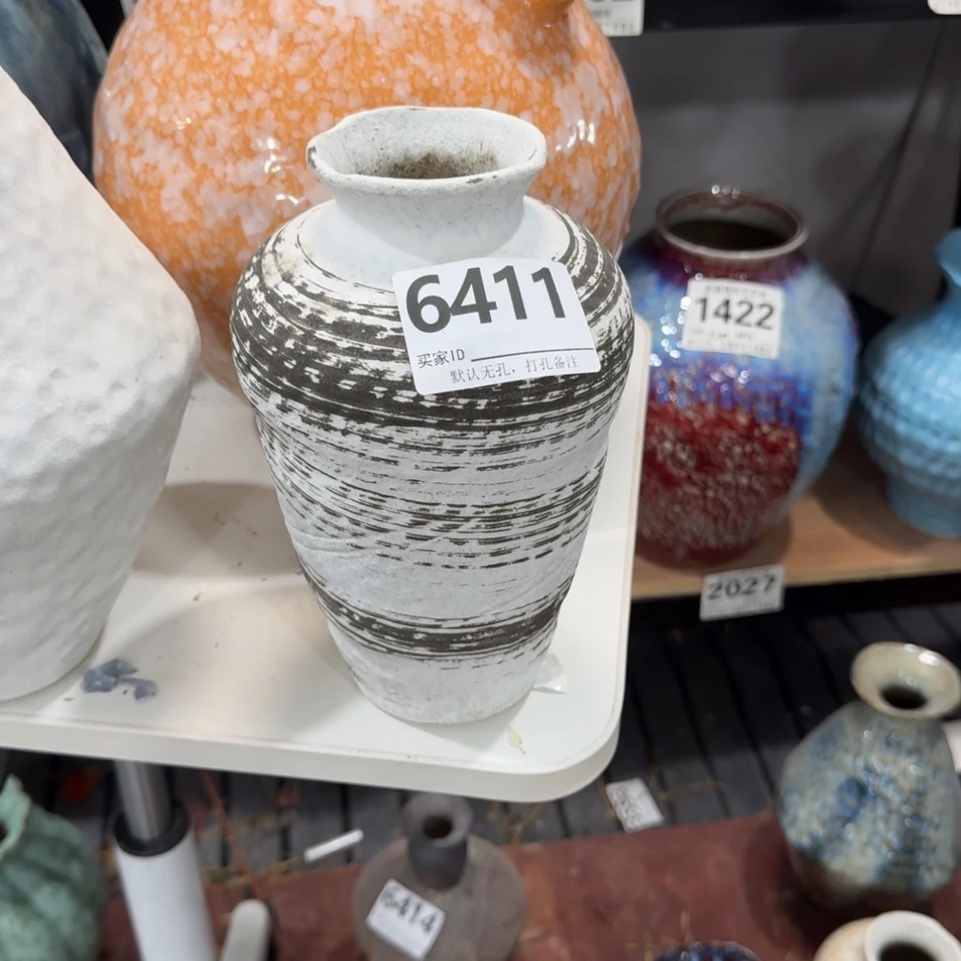 L***L摆件花瓶默认无孔编码6411