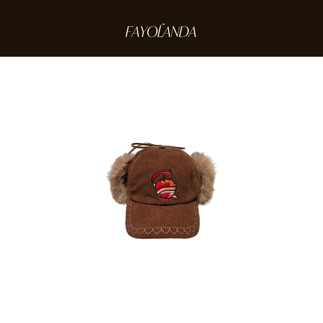 FAY  | 灯芯绒苹果刺绣护耳帽（7H7449）