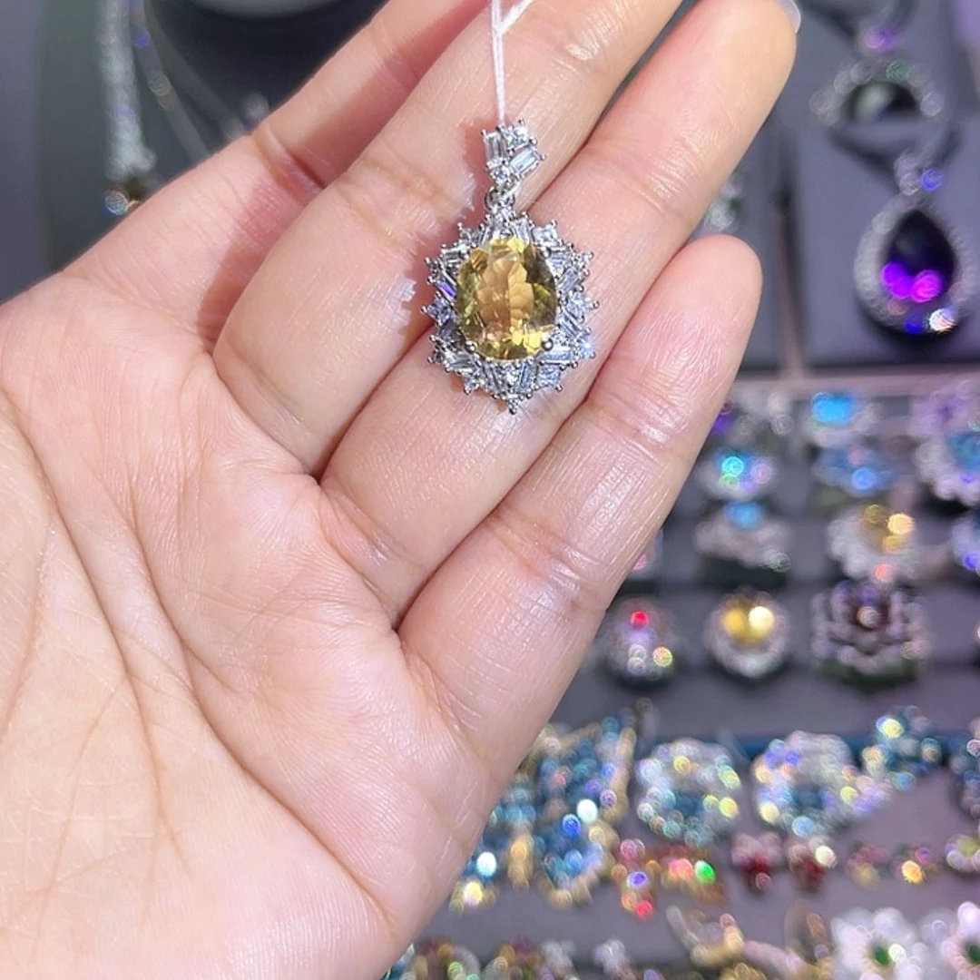 【闪购商品】黄晶吊坠(赠链)银S925镶嵌