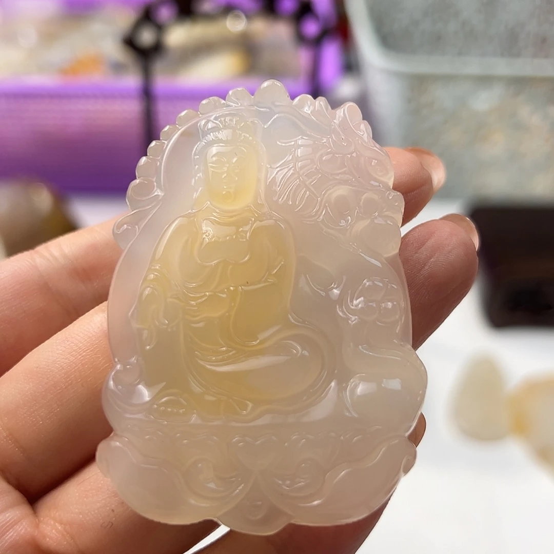 玛瑙/玉髓颈饰未镶嵌