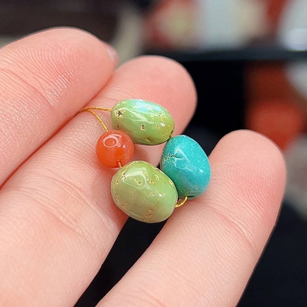 南红玛瑙未镶嵌珠宝奇石