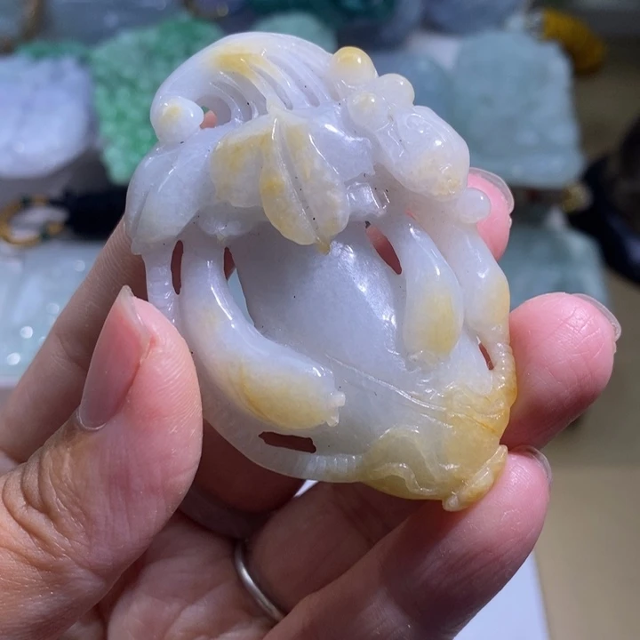 【闪购商品】颈饰未镶嵌翡翠瓜