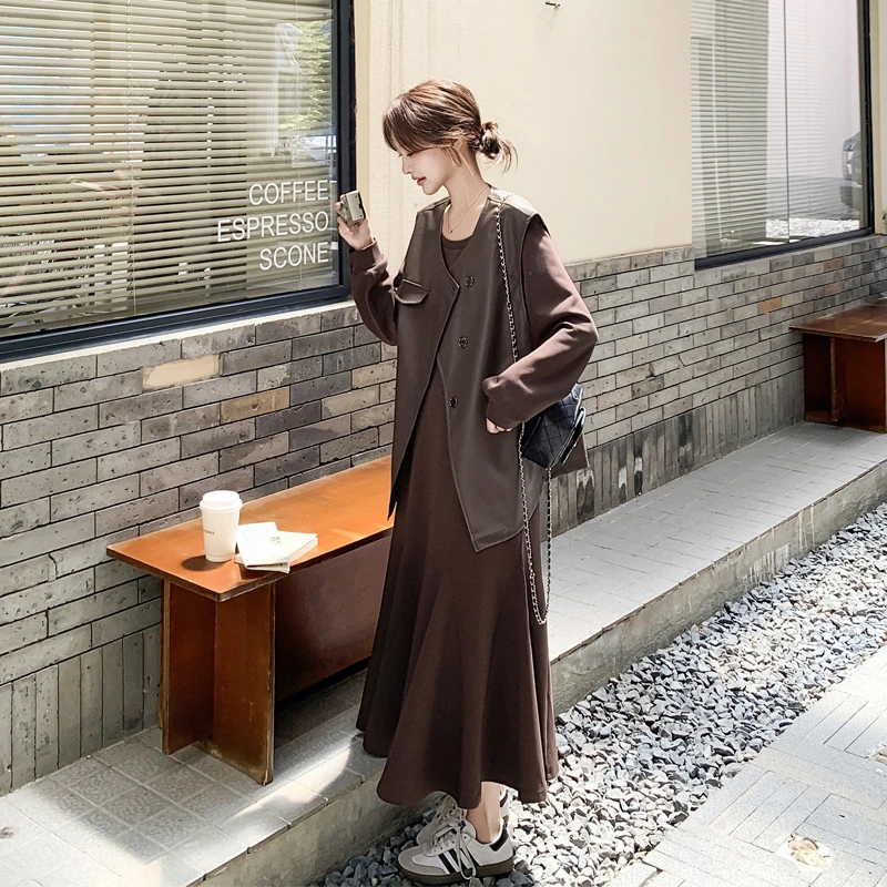 美拉德PU皮马甲鱼尾裙2025春秋新款韩系ins慵懒风氛围感气质套装