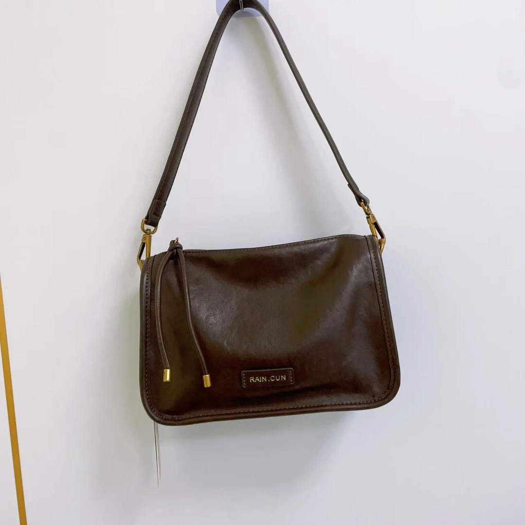 29432#【尺寸：长26宽10高17】简约经典休闲百搭时尚女士单肩包