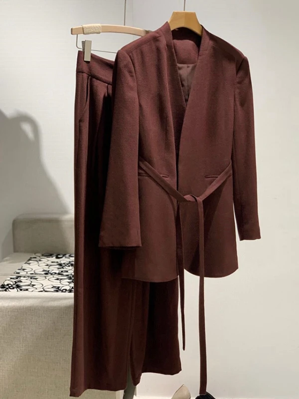 法式老钱风套装女秋季安可拉红高端休闲无领西装外套阔腿裤两件套