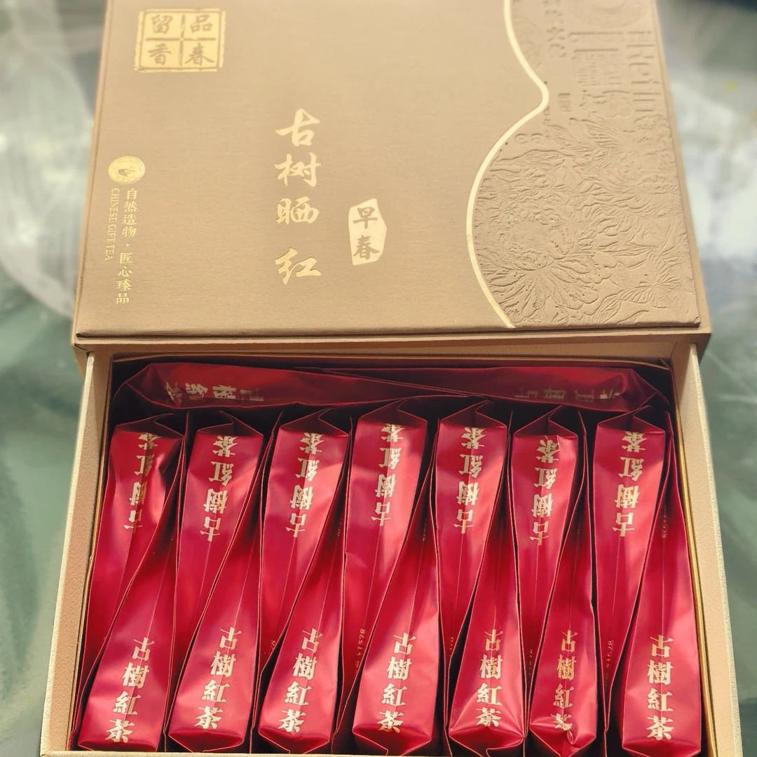 24年章朗早春古树晒红6克x16袋花香高扬，汤香水细，鲜爽甘甜