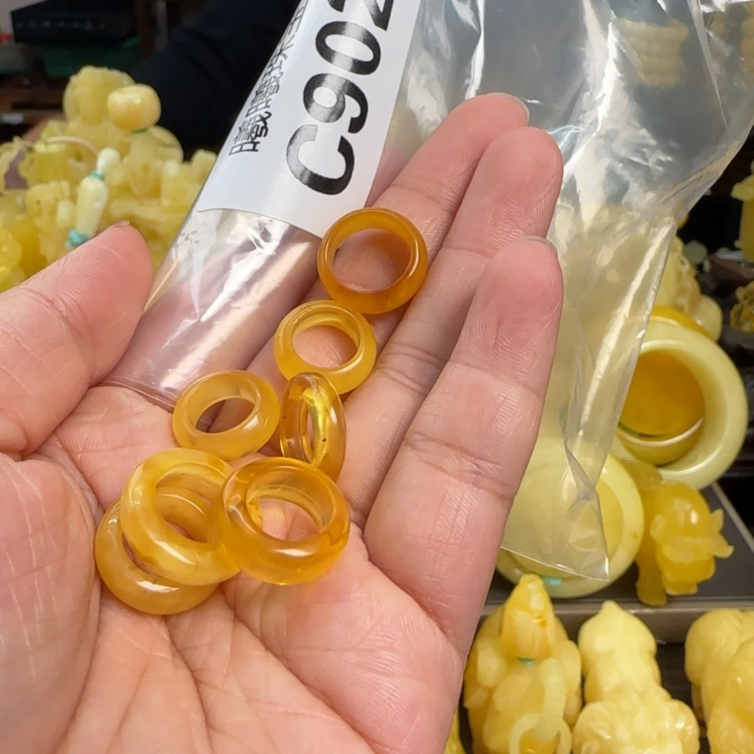 蜜蜡未镶嵌珠宝奇石微瑕