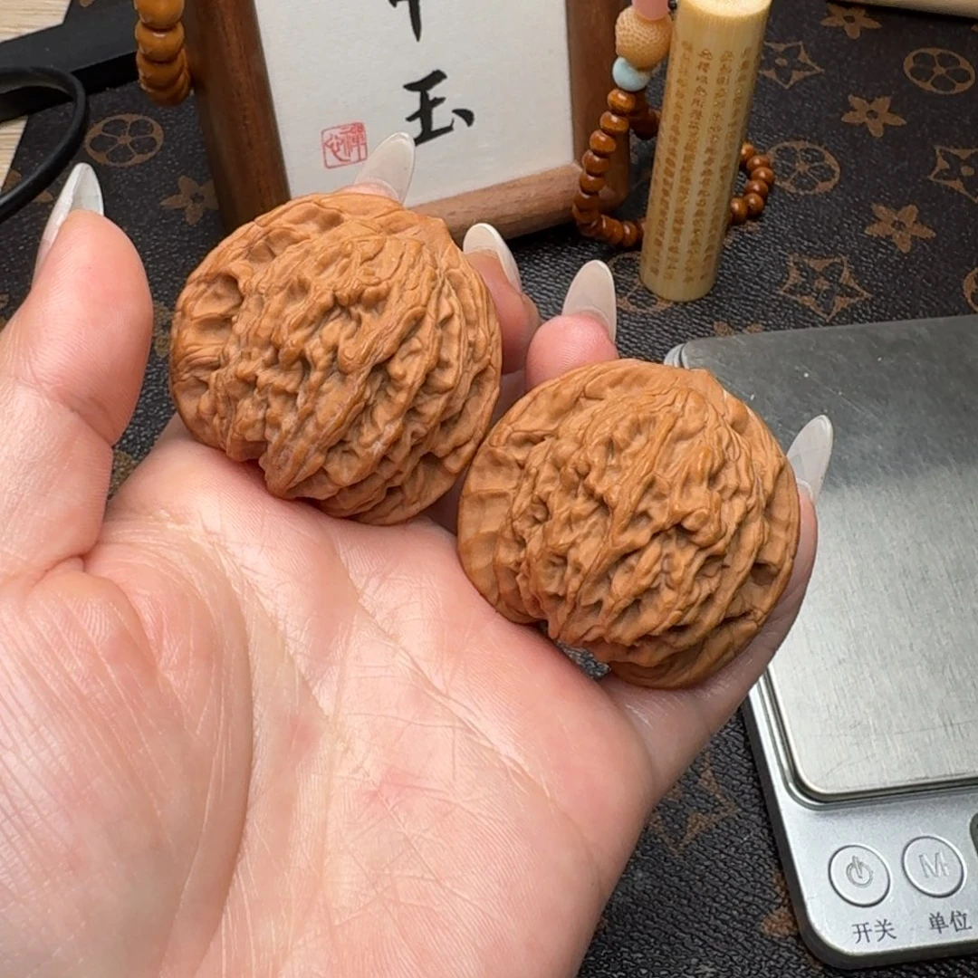 把件文玩核桃44虎头G029