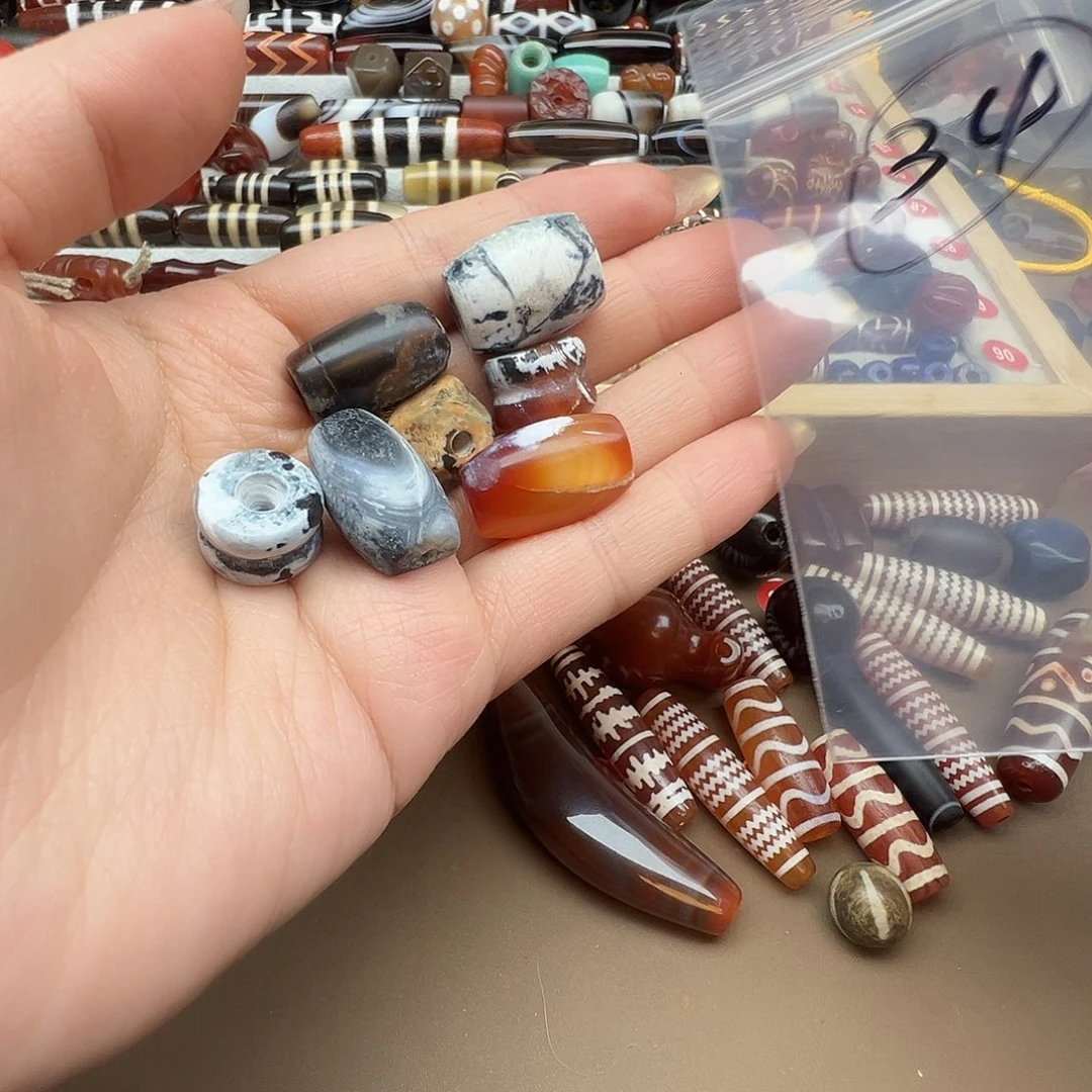 南红玛瑙未镶嵌珠宝半成品