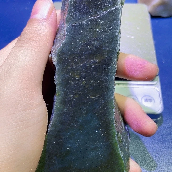 未镶嵌和田玉（糖玉）珠宝半成品