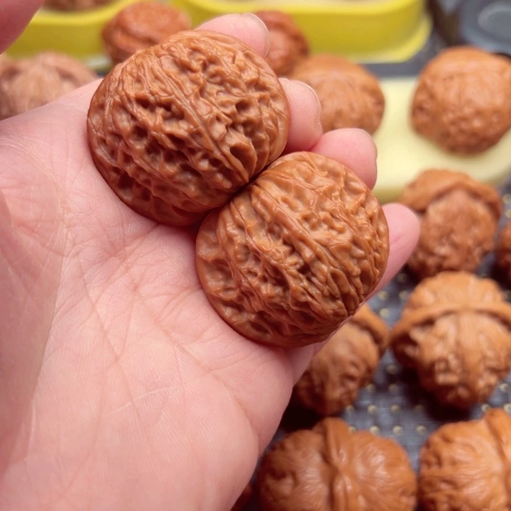 文玩核桃吊坠正磨40全品