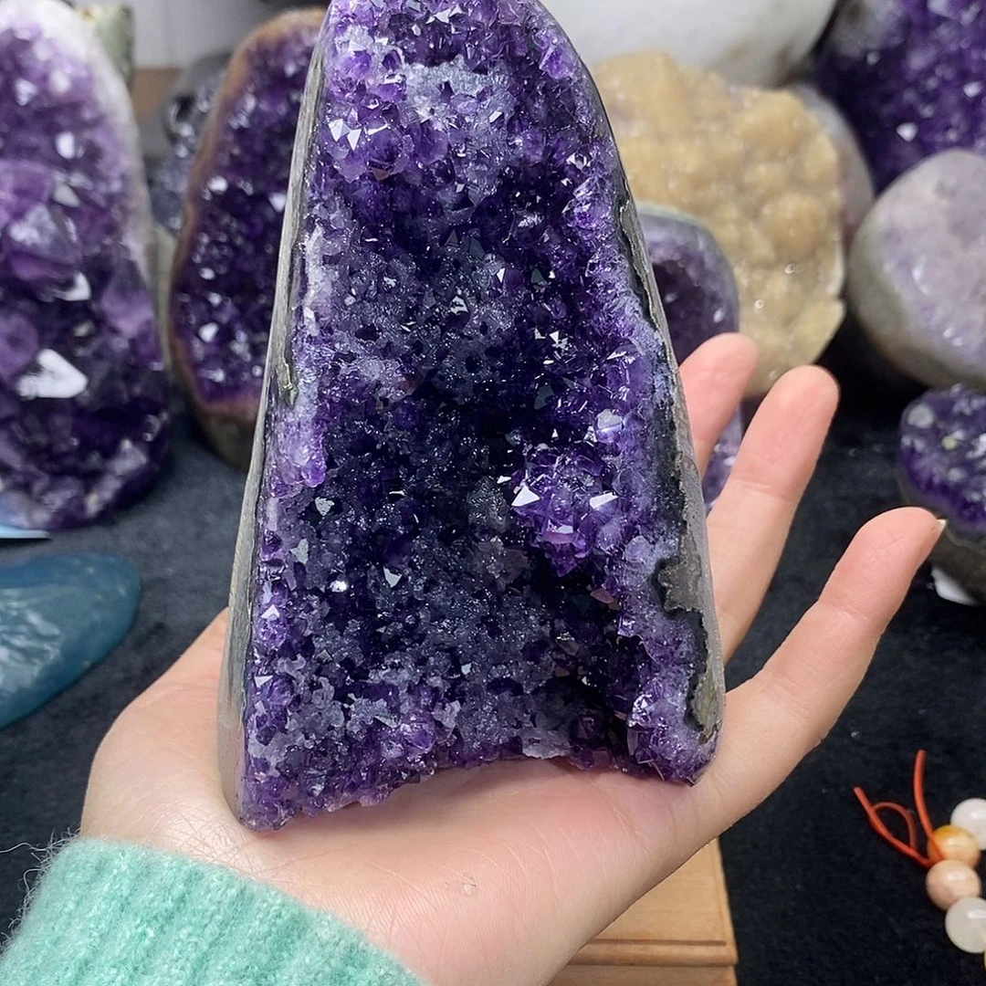 紫晶大型摆件（非配饰）未镶嵌