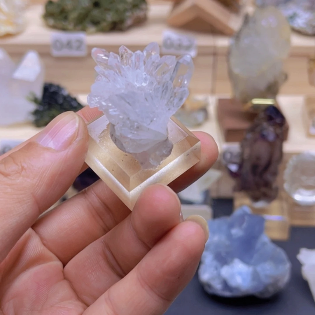 石材天然白水晶利母利亚