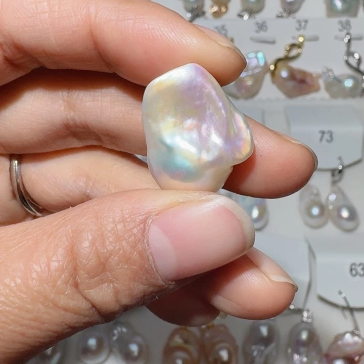 颈饰未镶嵌淡水珍珠