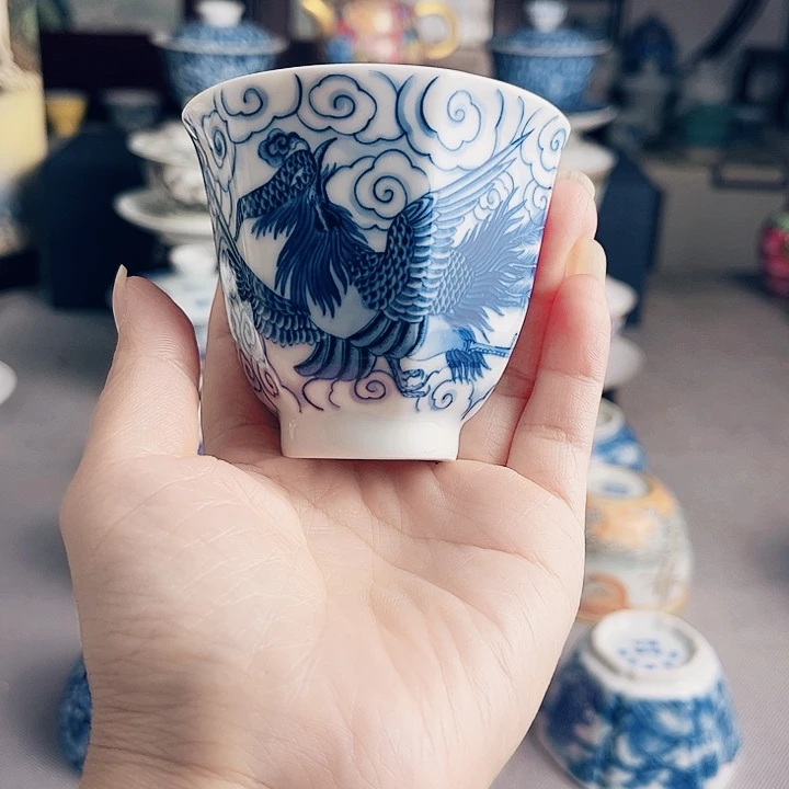 福利陶瓷小杯一个