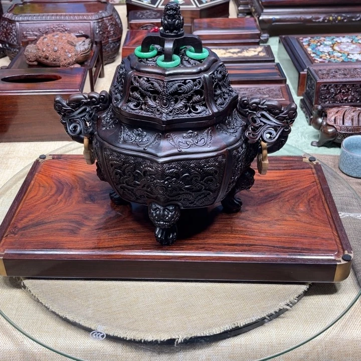 紫檀木类成套家具