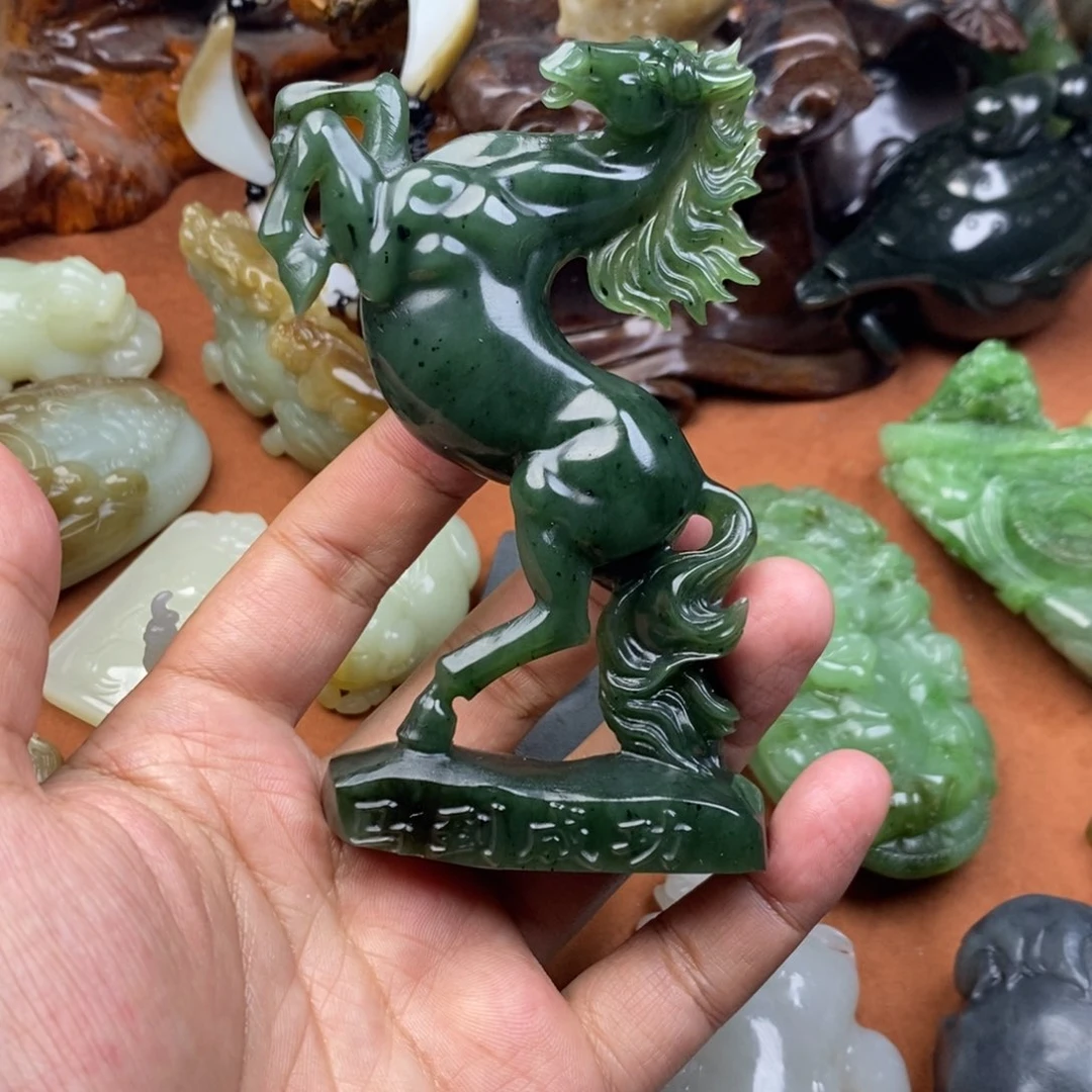 和田玉挂件未镶嵌