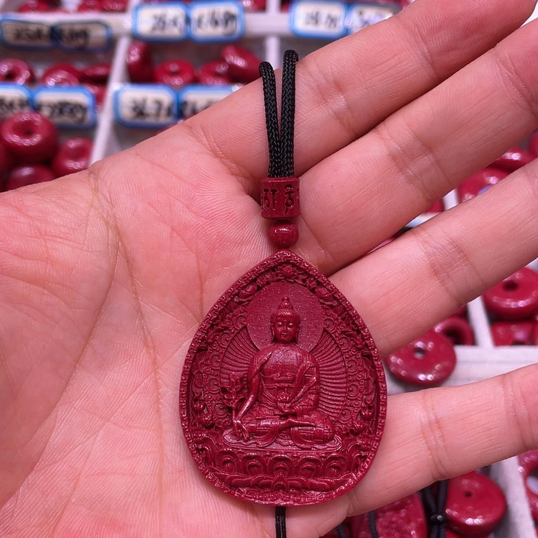 天然辰砂药师佛吊坠