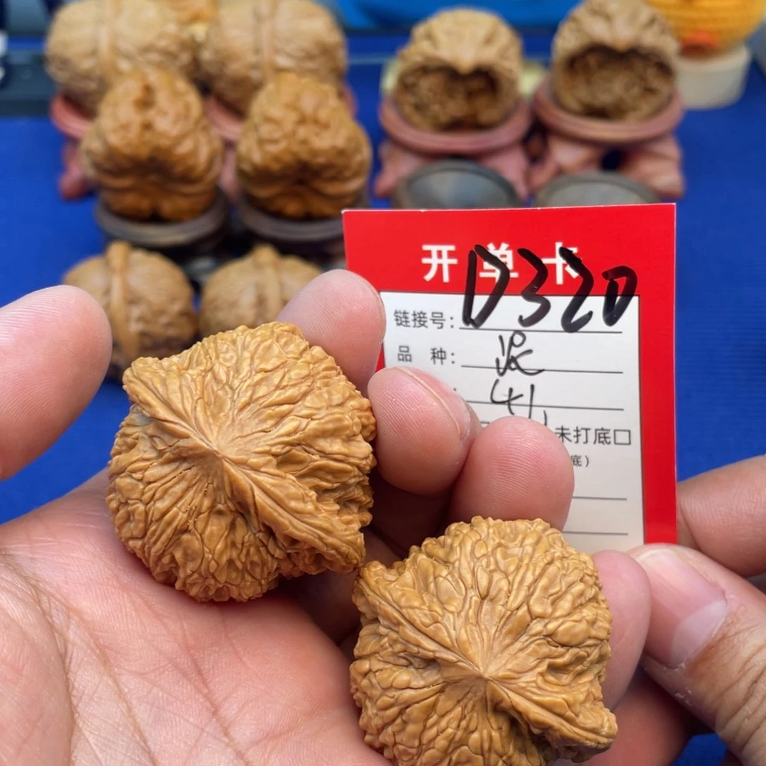 吊坠文玩核桃文玩