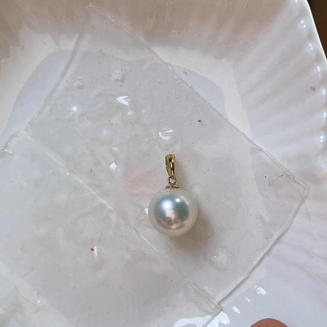 吊坠(赠链)18K金镶嵌淡水珍珠9-10极光