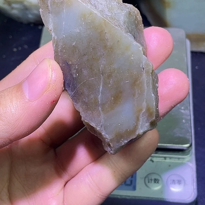 和田玉（糖玉）未镶嵌珠宝半成品