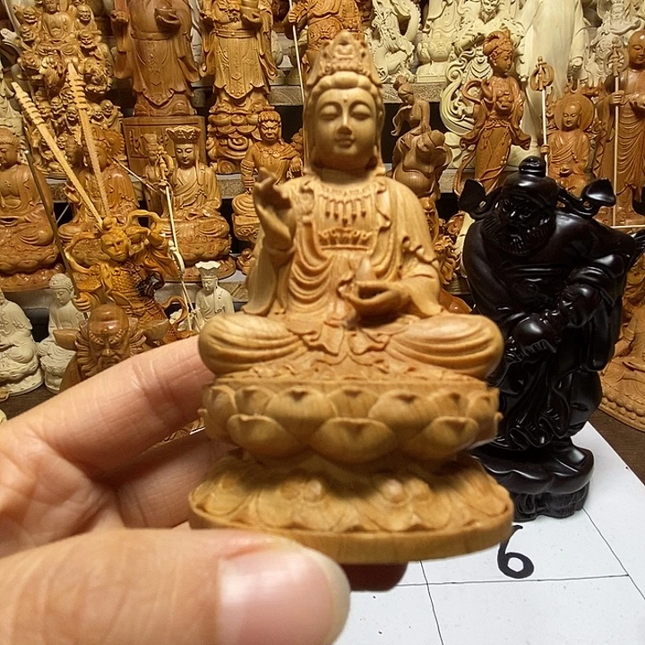 柏木（崖柏）观音 小瑕