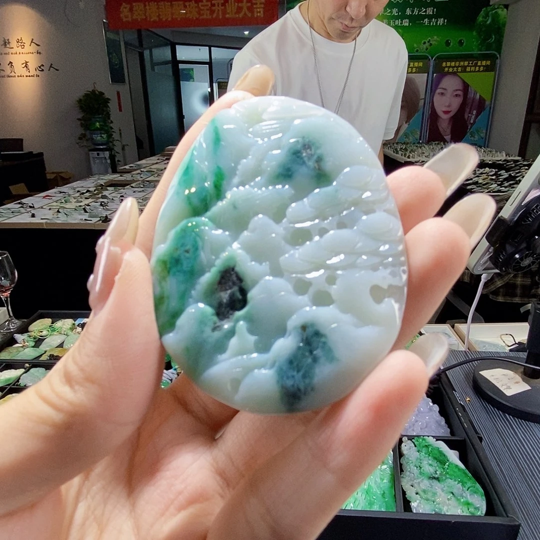 颈饰未镶嵌翡翠翡翠