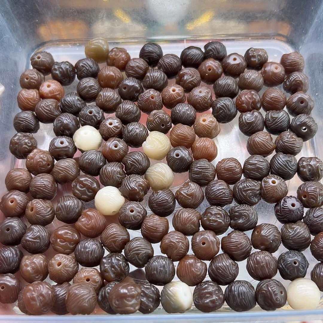 手串菩提根/象牙果黑悟空40颗