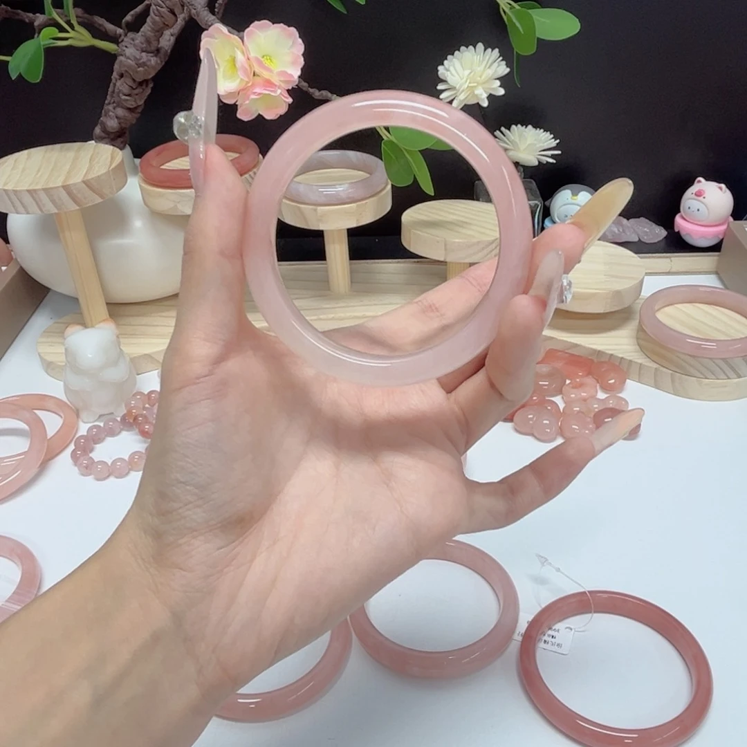 未镶嵌手镯石英质玉?****